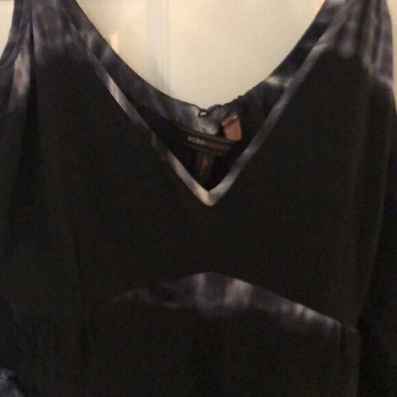 Beautiful Silk BCBG maxazria babydoll top - Picture 2 of 7